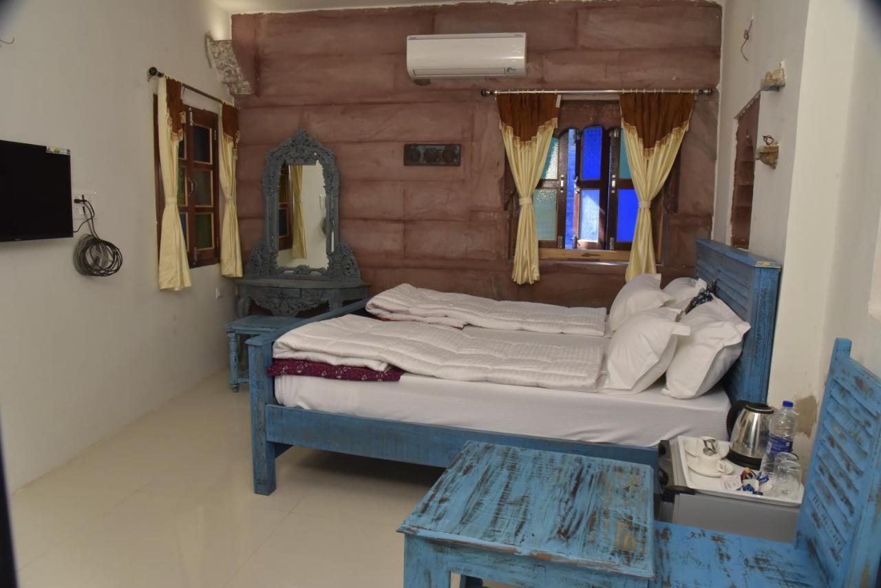 Dev Kothi - Boutique Heritage Stay ジョードプル エクステリア 写真