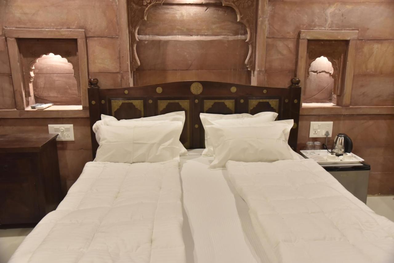 Dev Kothi - Boutique Heritage Stay ジョードプル エクステリア 写真