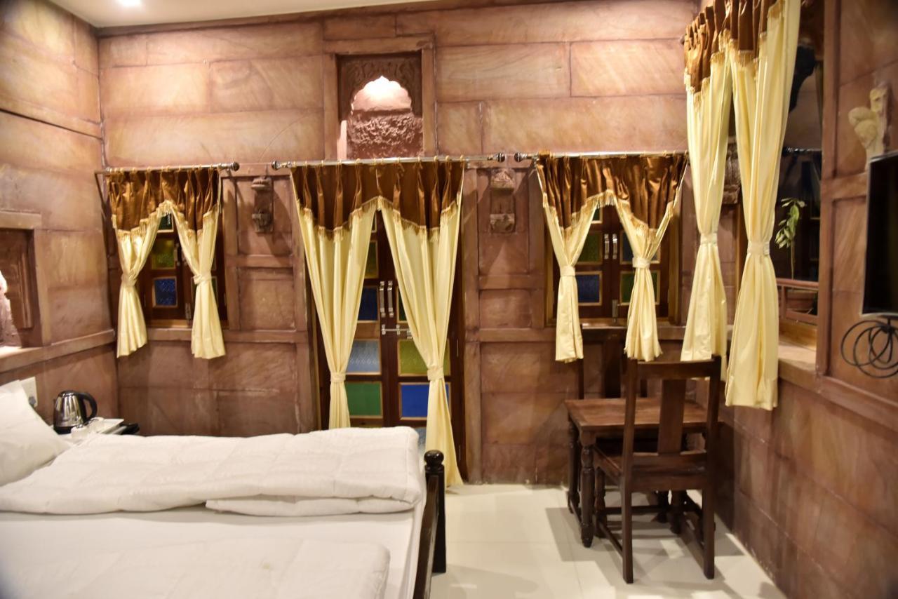 Dev Kothi - Boutique Heritage Stay ジョードプル エクステリア 写真